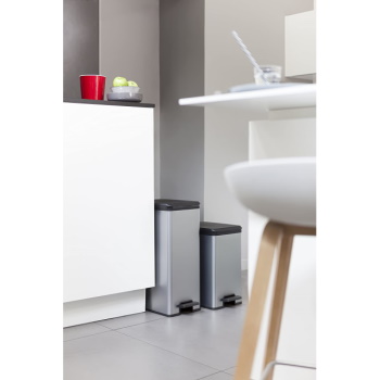 Curver kanta za otpatke 25l slim, silver CU 02339-582-3